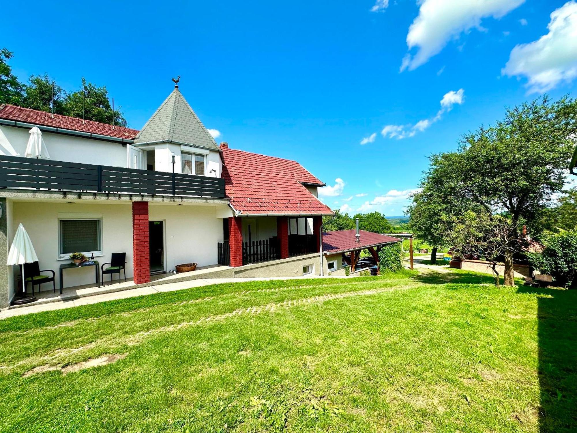 Szent Orban Panzio - Kutyabarat Apartmanok Zalakaros Exteriör bild