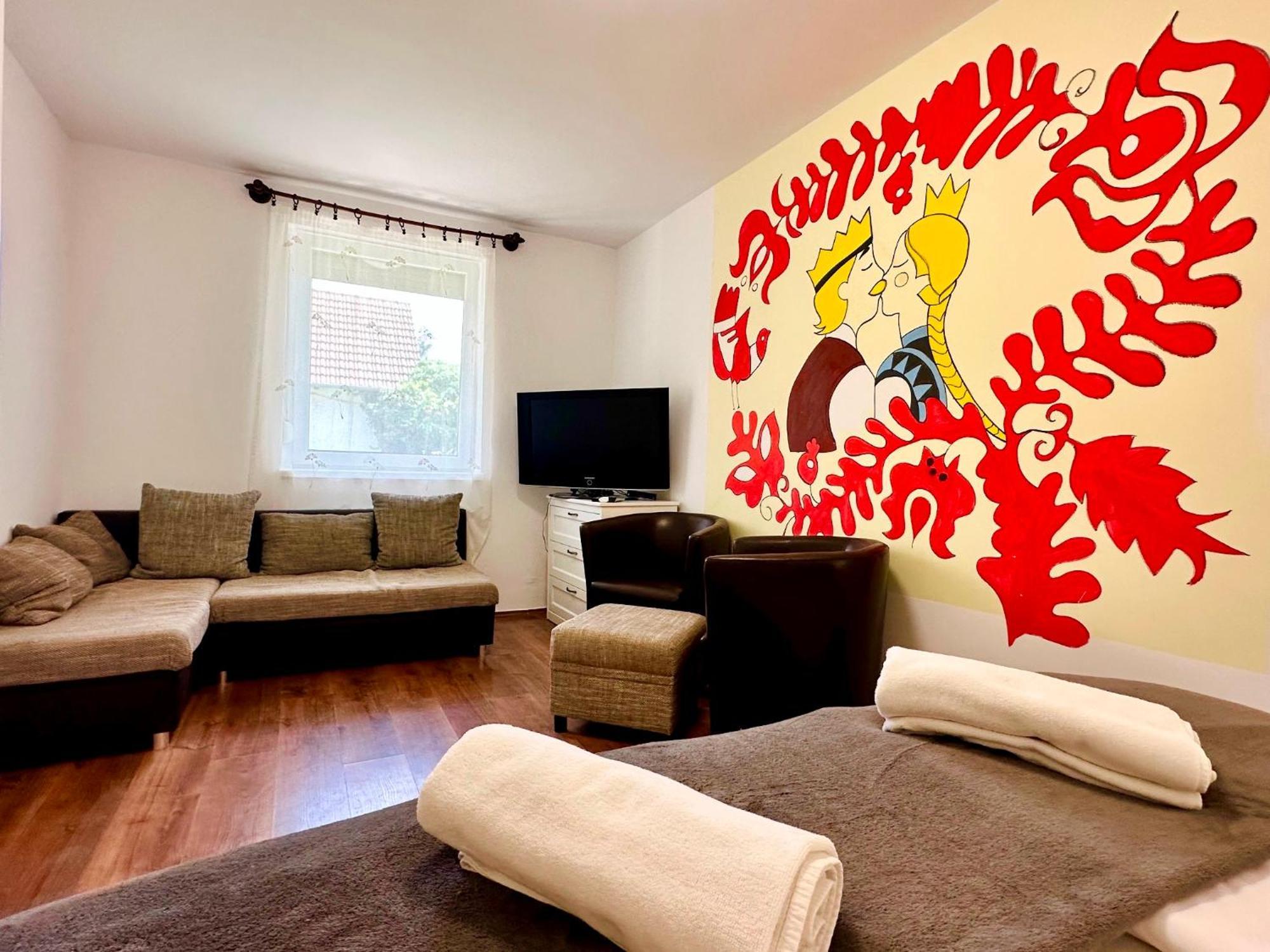 Szent Orban Panzio - Kutyabarat Apartmanok Zalakaros Exteriör bild